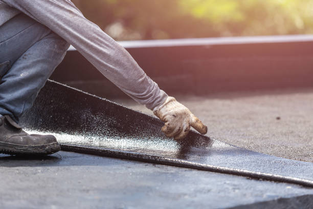 Professional Crawl Space Encapsulation technician working in Lake Mohegan, NY